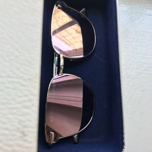 rose gold mirrored sunglasses